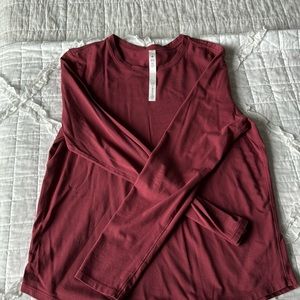 Lululemon Long Sleeve Shirt. Size 8. Maroon color.